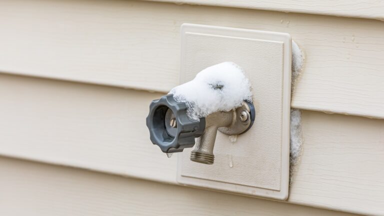 Winter Plumbing Checklist for Your Outdoors: How to Protect Your Pipes from Freezing and Damage 